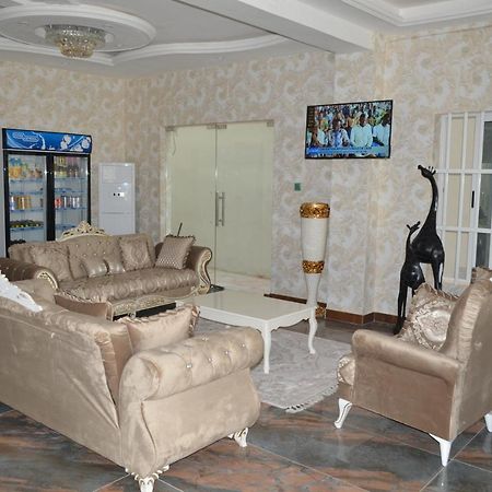 Noahgarden Hotel Котону Экстерьер фото