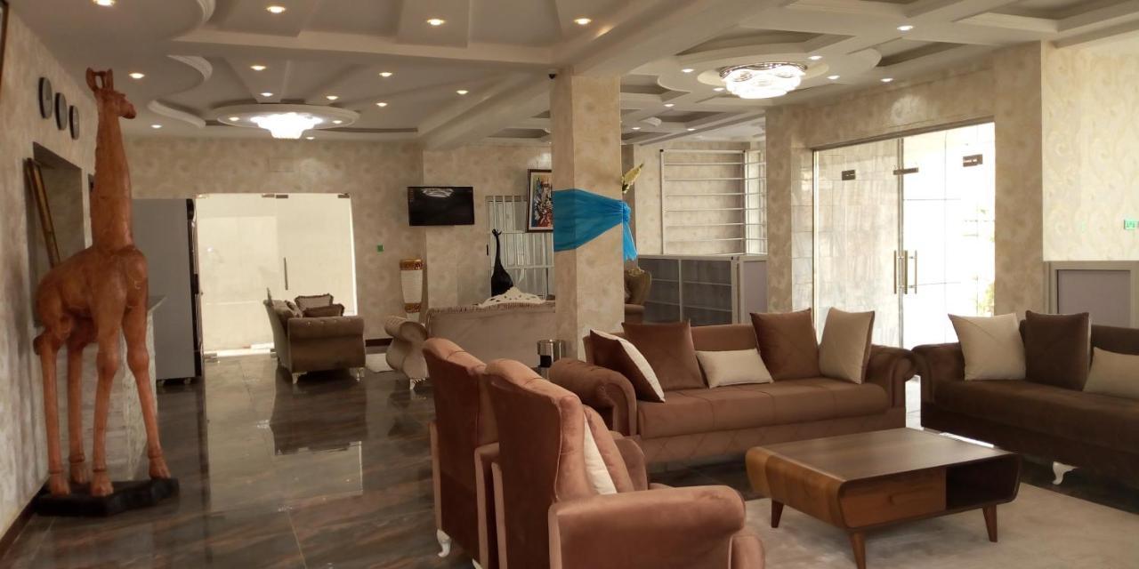Noahgarden Hotel Котону Экстерьер фото