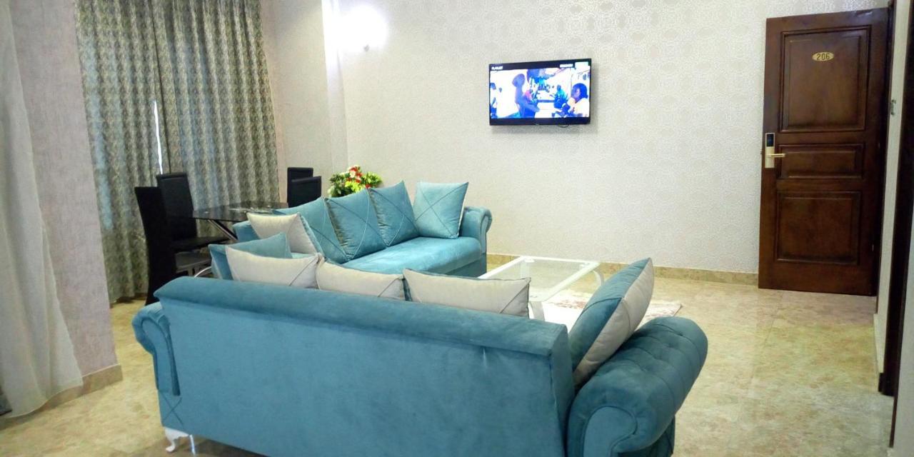Noahgarden Hotel Котону Экстерьер фото